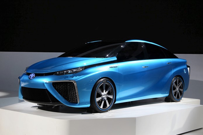 Technologie w motoryzacji – jak ścigają się producenci aut?