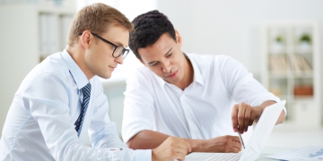 Gdzie szukać oszczędności, prowadząc firmę?