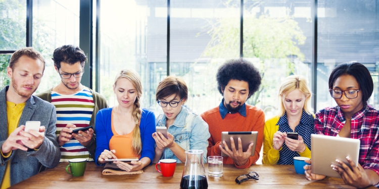 Komunikacja w social media – sposób na generowanie ruchu w serwisach?